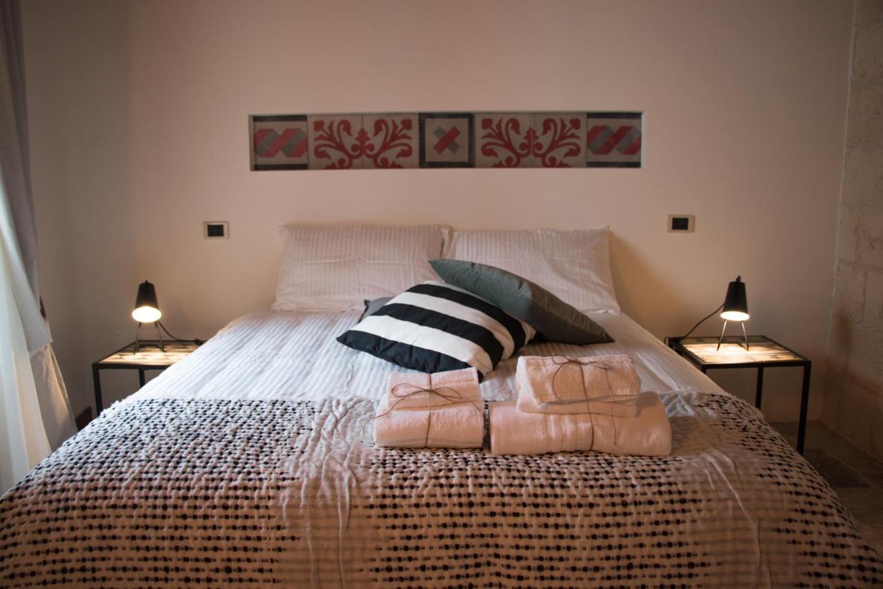 Bed and Breakfast Cece Nove - Sotto L'Arco Rutigliano Exterior foto